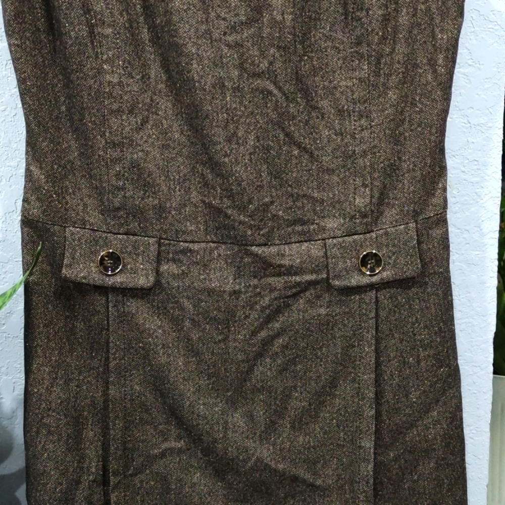 Ann Taylor - Picture 2 of 3